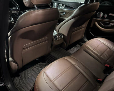 Синий Мерседес Е-Класс, объемом двигателя 3 л и пробегом 121 тыс. км за 49999 $, фото 9 на Automoto.ua