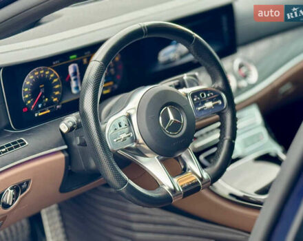 Синий Мерседес Е-Класс, объемом двигателя 3 л и пробегом 121 тыс. км за 49999 $, фото 3 на Automoto.ua