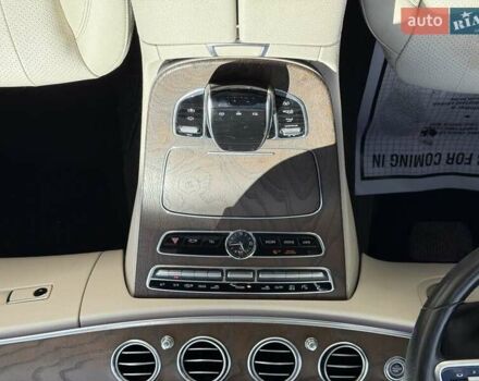 Синий Мерседес Е-Класс, объемом двигателя 1.99 л и пробегом 64 тыс. км за 8600 $, фото 20 на Automoto.ua