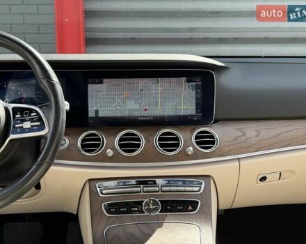 Синий Мерседес Е-Класс, объемом двигателя 1.99 л и пробегом 64 тыс. км за 8600 $, фото 21 на Automoto.ua