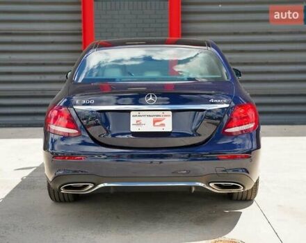 Синий Мерседес Е-Класс, объемом двигателя 1.99 л и пробегом 64 тыс. км за 8600 $, фото 8 на Automoto.ua