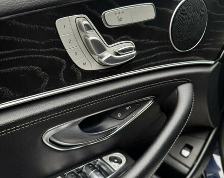 Синий Мерседес Е-Класс, объемом двигателя 1.95 л и пробегом 121 тыс. км за 36000 $, фото 20 на Automoto.ua