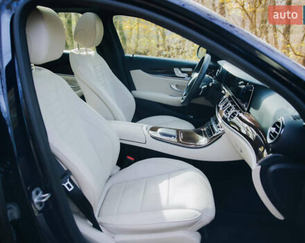 Синий Мерседес Е-Класс, объемом двигателя 3 л и пробегом 38 тыс. км за 49999 $, фото 53 на Automoto.ua