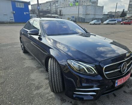 Синій Мерседес Е-Клас, об'ємом двигуна 0 л та пробігом 270 тис. км за 38900 $, фото 2 на Automoto.ua
