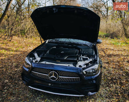 Синий Мерседес Е-Класс, объемом двигателя 3 л и пробегом 42 тыс. км за 48000 $, фото 21 на Automoto.ua