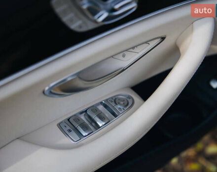 Синий Мерседес Е-Класс, объемом двигателя 3 л и пробегом 38 тыс. км за 49999 $, фото 22 на Automoto.ua