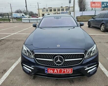 Синий Мерседес Е-Класс, объемом двигателя 3 л и пробегом 274 тыс. км за 35000 $, фото 4 на Automoto.ua