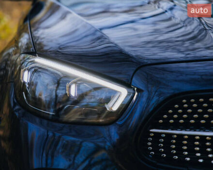 Синий Мерседес Е-Класс, объемом двигателя 3 л и пробегом 42 тыс. км за 48000 $, фото 9 на Automoto.ua