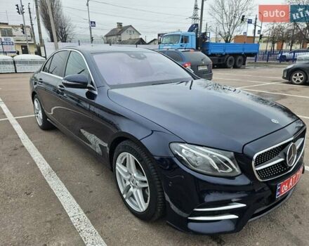 Синий Мерседес Е-Класс, объемом двигателя 3 л и пробегом 274 тыс. км за 35000 $, фото 1 на Automoto.ua
