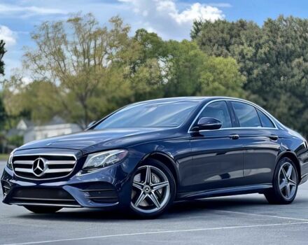 Синій Мерседес Е-Клас, об'ємом двигуна 2 л та пробігом 43 тис. км за 17900 $, фото 2 на Automoto.ua