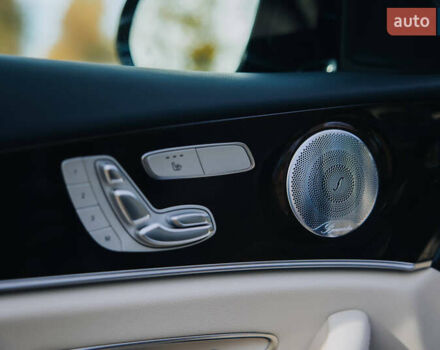 Синий Мерседес Е-Класс, объемом двигателя 3 л и пробегом 38 тыс. км за 49999 $, фото 26 на Automoto.ua