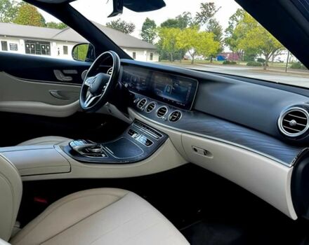Синій Мерседес Е-Клас, об'ємом двигуна 2 л та пробігом 43 тис. км за 17900 $, фото 11 на Automoto.ua