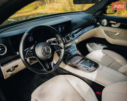 Синий Мерседес Е-Класс, объемом двигателя 3 л и пробегом 38 тыс. км за 49999 $, фото 29 на Automoto.ua