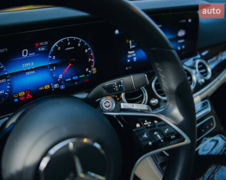 Синий Мерседес Е-Класс, объемом двигателя 3 л и пробегом 38 тыс. км за 49999 $, фото 66 на Automoto.ua