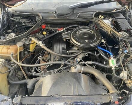 Синий Мерседес Е-Класс, объемом двигателя 2.3 л и пробегом 200 тыс. км за 1500 $, фото 5 на Automoto.ua