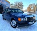 Синій Мерседес Е-Клас, об'ємом двигуна 2.3 л та пробігом 352 тис. км за 1950 $, фото 2 на Automoto.ua