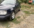 Синий Мерседес Е-Класс, объемом двигателя 2.5 л и пробегом 400 тыс. км за 4999 $, фото 2 на Automoto.ua