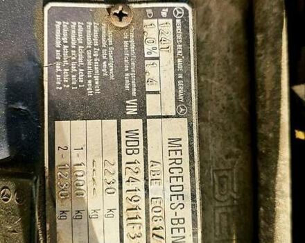 Синий Мерседес Е-Класс, объемом двигателя 3 л и пробегом 450 тыс. км за 5000 $, фото 8 на Automoto.ua