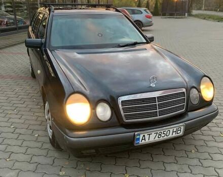 Синий Мерседес Е-Класс, объемом двигателя 2.4 л и пробегом 415 тыс. км за 2300 $, фото 13 на Automoto.ua