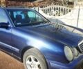 Синий Мерседес Е-Класс, объемом двигателя 2.2 л и пробегом 560 тыс. км за 4500 $, фото 7 на Automoto.ua