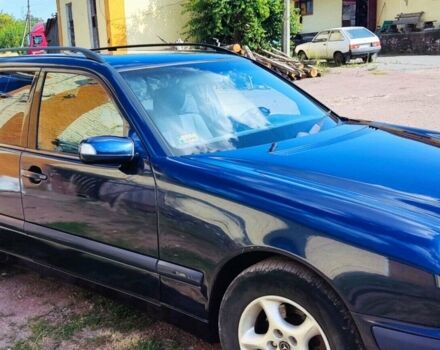 Синій Мерседес Е-Клас, об'ємом двигуна 2.2 л та пробігом 566 тис. км за 3300 $, фото 18 на Automoto.ua