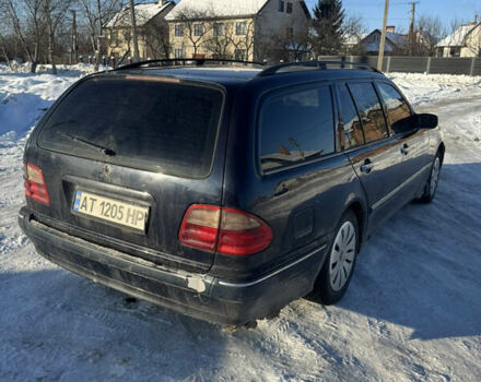 Синий Мерседес Е-Класс, объемом двигателя 2.69 л и пробегом 430 тыс. км за 2850 $, фото 4 на Automoto.ua