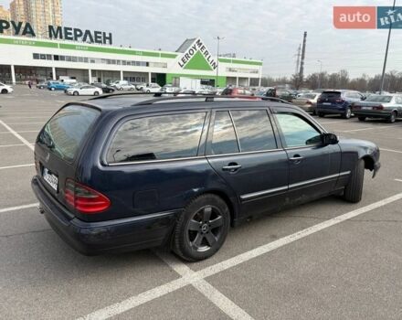 Синий Мерседес Е-Класс, объемом двигателя 2.4 л и пробегом 600 тыс. км за 2600 $, фото 2 на Automoto.ua