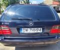 Мерседес Е-Класс 2001 в Николаеве на Automoto.ua Синий Мерседес Е-Класс, объемом двигателя 3.2 л и пробегом 430 тыс. км за 2800 $, фото 1 на Automoto.ua