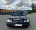 Синій Мерседес Е-Клас, об'ємом двигуна 2 л та пробігом 340 тис. км за 6299 $, фото 2 на Automoto.ua