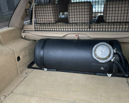 Синій Мерседес Е-Клас, об'ємом двигуна 2.8 л та пробігом 277 тис. км за 5200 $, фото 10 на Automoto.ua