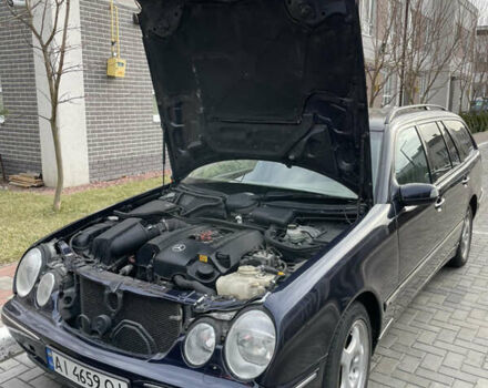 Синій Мерседес Е-Клас, об'ємом двигуна 2.8 л та пробігом 277 тис. км за 5200 $, фото 4 на Automoto.ua