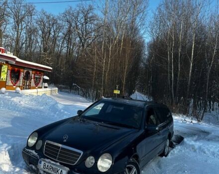 Синій Мерседес Е-Клас, об'ємом двигуна 3.2 л та пробігом 400 тис. км за 5700 $, фото 1 на Automoto.ua