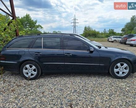 Синий Мерседес Е-Класс, объемом двигателя 2.69 л и пробегом 313 тыс. км за 7777 $, фото 6 на Automoto.ua