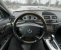 Синий Мерседес Е-Класс, объемом двигателя 3.2 л и пробегом 342 тыс. км за 3400 $, фото 11 на Automoto.ua