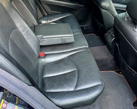 Синий Мерседес Е-Класс, объемом двигателя 3.2 л и пробегом 526 тыс. км за 6100 $, фото 6 на Automoto.ua