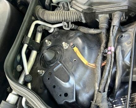 Синий Мерседес Е-Класс, объемом двигателя 3.2 л и пробегом 526 тыс. км за 6100 $, фото 12 на Automoto.ua