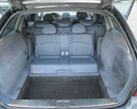 Синій Мерседес Е-Клас, об'ємом двигуна 3.2 л та пробігом 319 тис. км за 6300 $, фото 10 на Automoto.ua