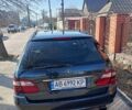 Синій Мерседес Е-Клас, об'ємом двигуна 3.2 л та пробігом 318 тис. км за 6000 $, фото 9 на Automoto.ua