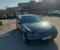 Синій Мерседес Е-Клас, об'ємом двигуна 3.2 л та пробігом 318 тис. км за 6000 $, фото 4 на Automoto.ua