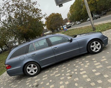 Синий Мерседес Е-Класс, объемом двигателя 2.69 л и пробегом 300 тыс. км за 5899 $, фото 5 на Automoto.ua