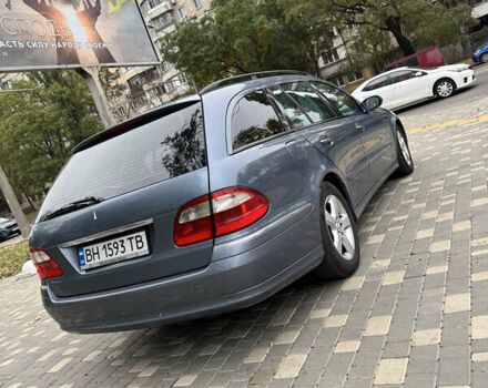 Синий Мерседес Е-Класс, объемом двигателя 2.69 л и пробегом 300 тыс. км за 5899 $, фото 7 на Automoto.ua