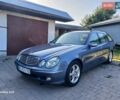 Синій Мерседес Е-Клас, об'ємом двигуна 3.2 л та пробігом 281 тис. км за 6700 $, фото 1 на Automoto.ua
