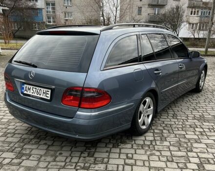 Синій Мерседес Е-Клас, об'ємом двигуна 3.2 л та пробігом 185 тис. км за 7400 $, фото 3 на Automoto.ua