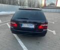 Синій Мерседес Е-Клас, об'ємом двигуна 3.2 л та пробігом 260 тис. км за 6200 $, фото 5 на Automoto.ua