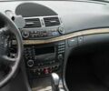 Синий Мерседес Е-Класс, объемом двигателя 2.7 л и пробегом 295 тыс. км за 2700 $, фото 7 на Automoto.ua