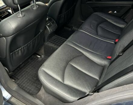 Синій Мерседес Е-Клас, об'ємом двигуна 3.2 л та пробігом 185 тис. км за 7400 $, фото 9 на Automoto.ua