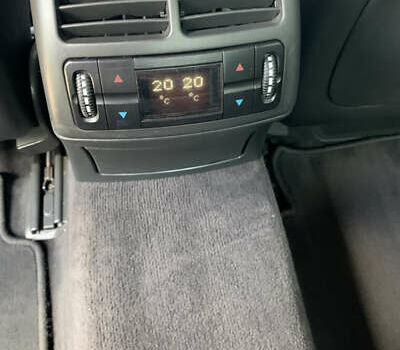 Синий Мерседес Е-Класс, объемом двигателя 2.2 л и пробегом 348 тыс. км за 7300 $, фото 4 на Automoto.ua