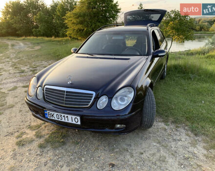 Синій Мерседес Е-Клас, об'ємом двигуна 2.7 л та пробігом 402 тис. км за 5500 $, фото 1 на Automoto.ua