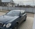 Синій Мерседес Е-Клас, об'ємом двигуна 3.2 л та пробігом 320 тис. км за 6200 $, фото 1 на Automoto.ua