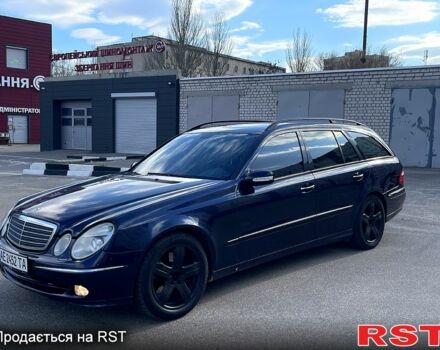 Синій Мерседес Е-Клас, об'ємом двигуна 5 л та пробігом 338 тис. км за 7000 $, фото 6 на Automoto.ua